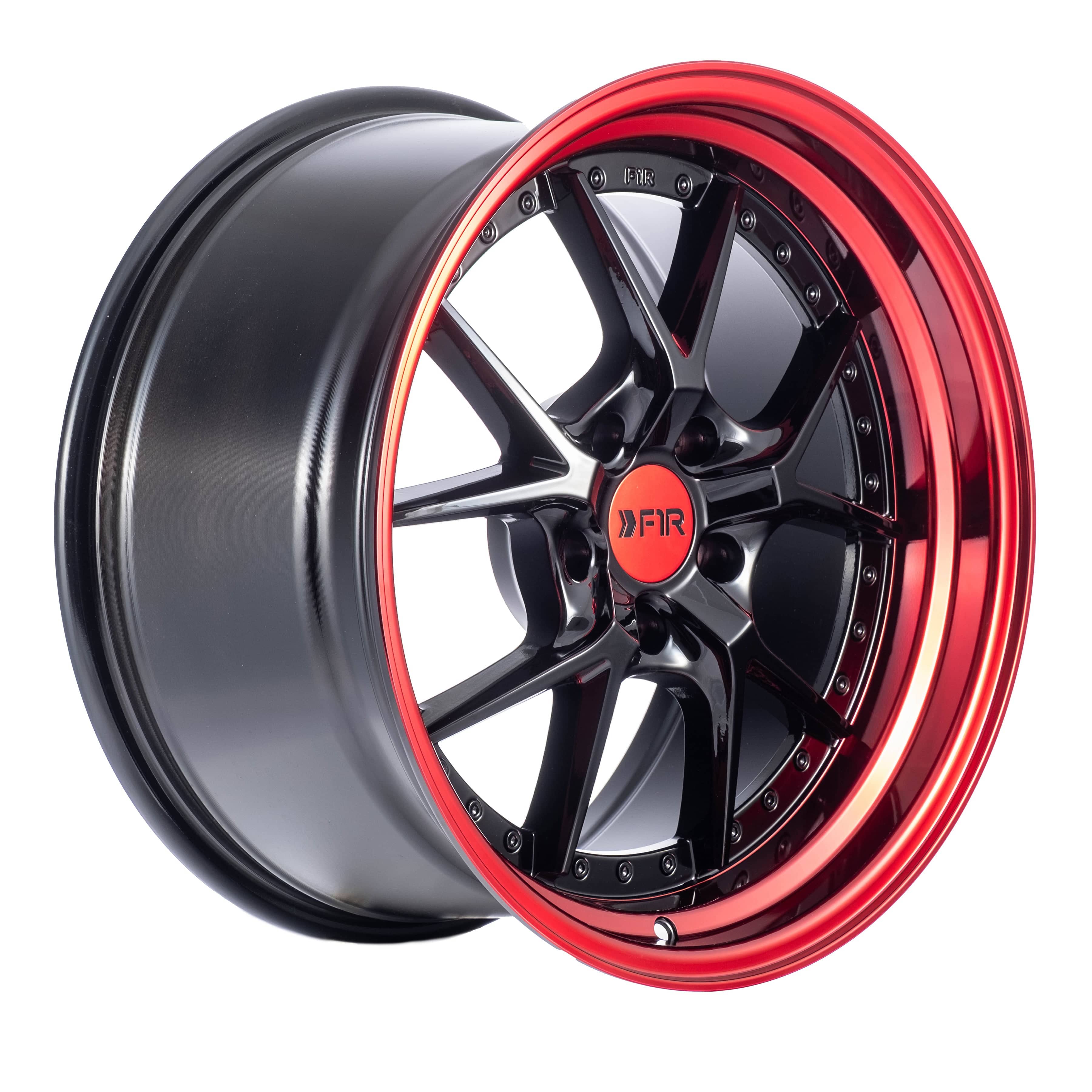 F105 Gloss Black / Red Lip