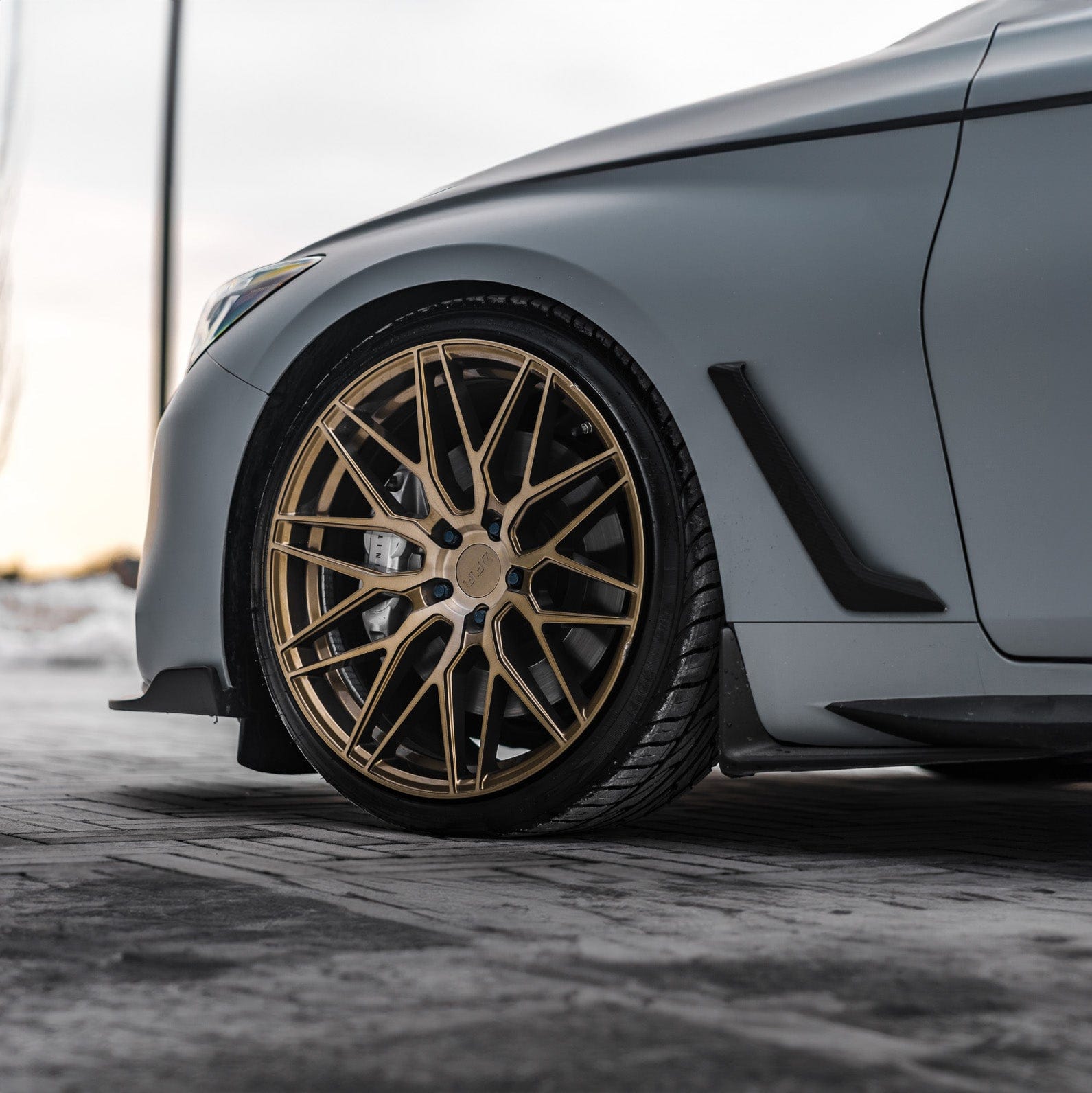 F103 Brushed Bronze