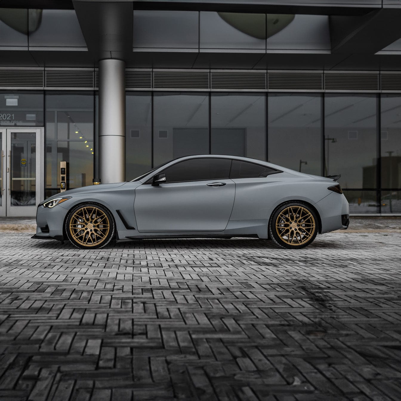 F103 Brushed Bronze