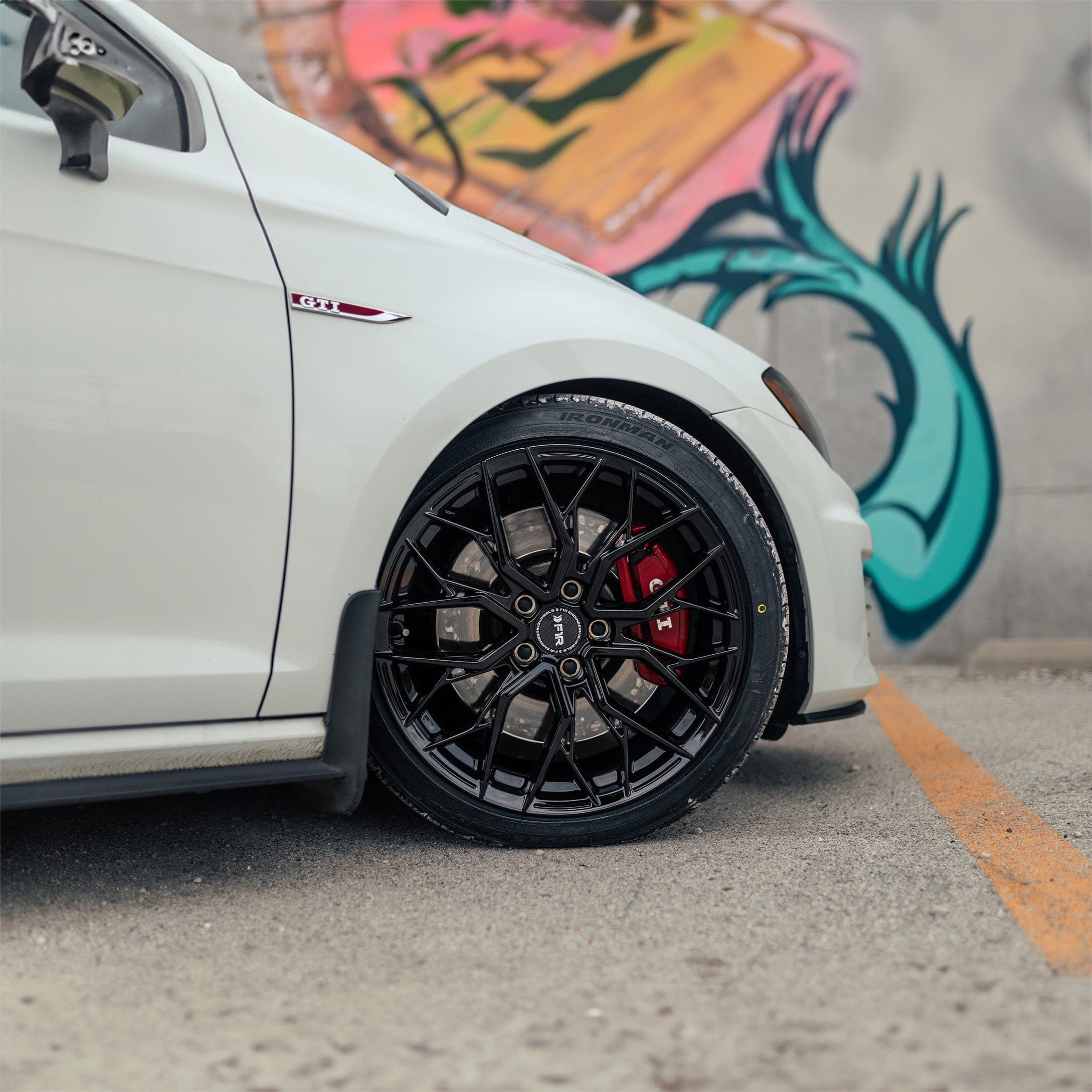 FS3 Gloss Black